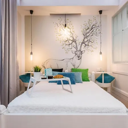 Aurora - Old Town Apartment *