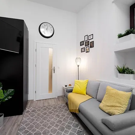 Apartment Aurora - Old Town *