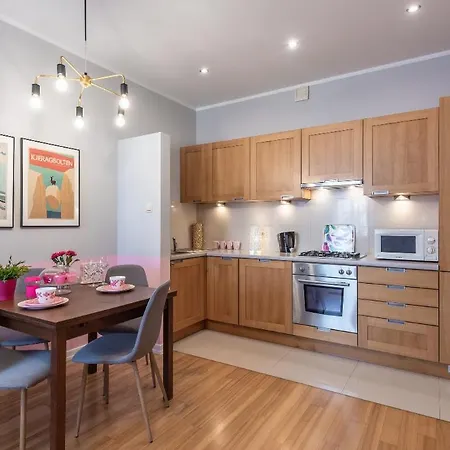 Apartment Aurora - Old Town *