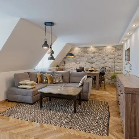 Apartment Aurora - Old Town